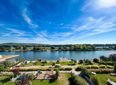 ERSTBEZUG MIT BADESTEG AM WASSER: Ruhelage mit Fernblick über die Donau I großzügige Terrassen &amp; geräumige Wohnküche I zwei Garagenplätze