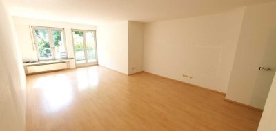 Gepflegte 3-Zimmer-Wohnung mit Einbauküche, Balkon und TG-Stellplatz zum sofortigen Einzug