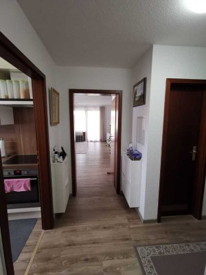Schöne EG Wohnung mit Garten und Terrasse