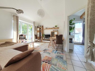 Terrasse, Einbauküche, Tiefgarage - Ruhig gelegene 4-Zimmer-Dachgeschosswohnung auf eigener Etage!