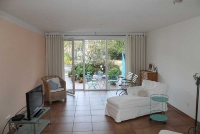 Charmant - Großzügig - Mediterranes Flair - 3/4 Räume - 46m² Terrasse