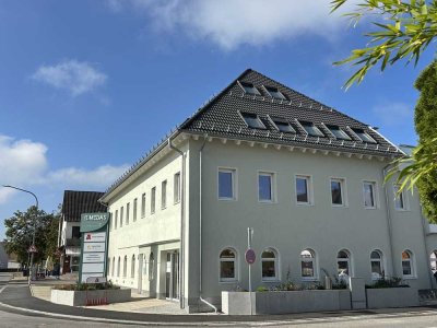 Helle, moderne Galeriewohnung im Zentrum von Dasing - auch gewerblich nutzbar