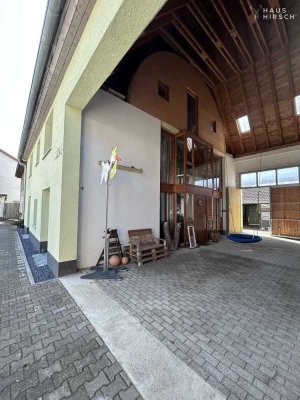 Preisgekröntes Architekten-Haus mit enorm viel Platz, Weitblick & eigenem Wald beim Naturpark