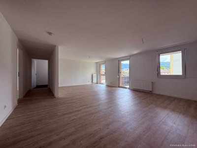 Helle und freundliche 3 Zimmer-Wohnung mit Balkon und Aufzug sucht neuen Mieter