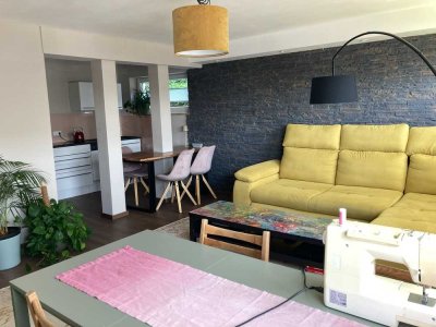Provisionsfrei: Erstbezug nach KOMPLETTSANIERUNG: 2-Zimmer-EG-wohnung in Göppingen (inkl.Parkplatz)