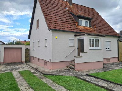 Handwerker aufgepasst! Altbestand mit wunderschönem, großzügigen Grundstück - A2 Immobilien GmbH