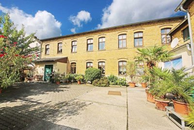 interessantes Zweifamilienhaus im Zentrum von Lutherstadt Wittenberg - mit weiterem Baugrundstück