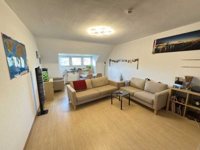 Charmante Dachgeschosswohnung in Bockum