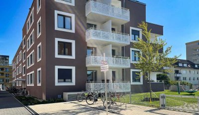 Bezugsfertig: Schöne Wohnung mit Dachterrasse und Loggia