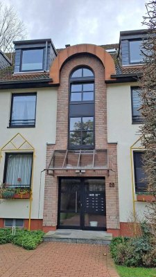 Stilvolle Galeriewohnung mit EBK im Hildener Norden