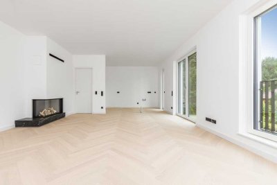 Lichtdurchflutete 2-Zimmer-Suite mit gemütlichem Kamin, Balkon und Gäste-WC