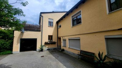 Einfamilienhaus mit Garage in sehr guter Lage von Weiden