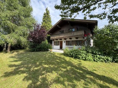 Attraktives Landhaus in Traunstein mit sonnigem 1.100m² Gartengrundstück - 175m² Wfl., 2 Garagen