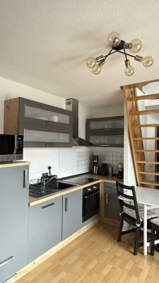 Lichtdurchflutete Maisonettewohnung mit sonnigem Balkon