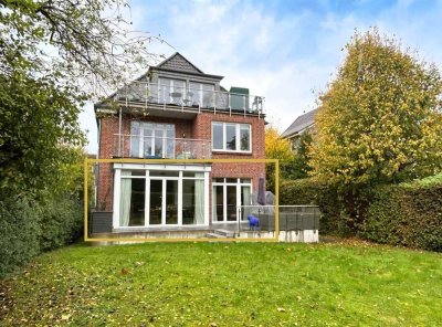 Altbaucharme trifft Moderne - traumhafte 4-ZW mit Terrasse und Blick ins Grüne im Düvelsbeker Weg!