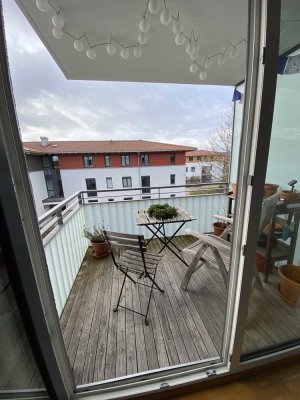 Helle, moderne 2-Zimmerwohnung mit Balkon und EBK in ruhiger Lage