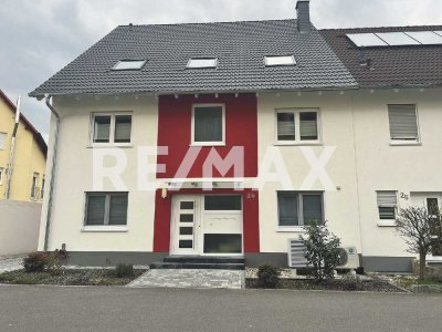 Seltene Gelegenheit! moderne 3 ZKB mit Balkon, Garage und Stellplatz!