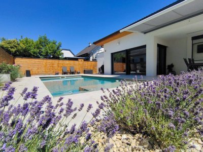 Exklusiver Bungalow in Grünruhelage ein Wohnen auf höchstem Niveau nahe G3