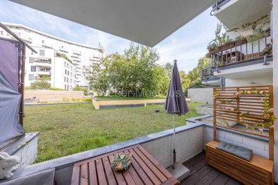 **BEZUGSFREI ab 01.12.2025** Charmante 2-Zimmer-Wohnung mit Balkon in Rheinnähe / plus TG-Stellplatz