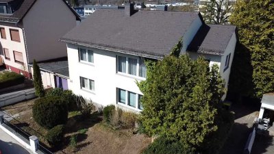 Zweifamilienhaus mit 160m² Wohnfläche und großem Garten