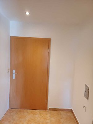 2-Zimmer Erdgeschosswohnung in Hartmannsdorf-Reichenau