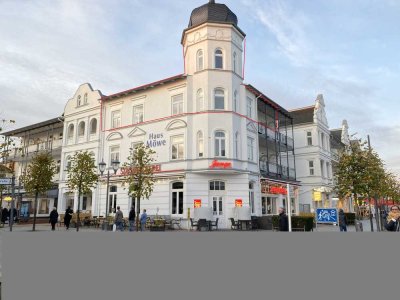 Helle Penthouse-Wohnung in Bäderarchitektur-Villa