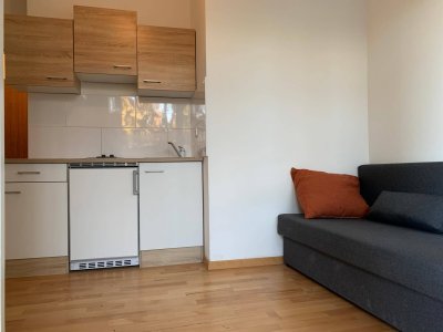 Garconniere mit Parkplatz und Balkon (Mietzins all-in!)