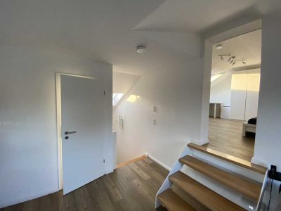 Außergewöhnliche 2-Zimmer-DG-Wohnung mit gehobener Innenausstattung in Bielefeld