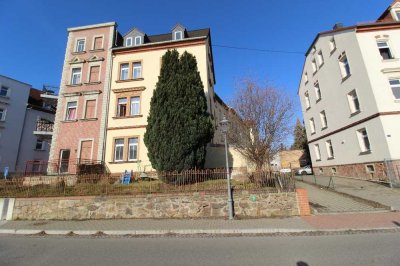 Schnäppchen-Dreiraumwohnung im Erdgeschoss