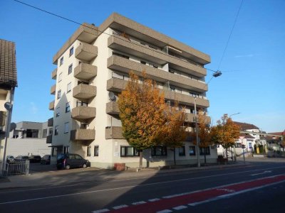 3 Zimmer Wohnung in verkehrsgünstiger Lage