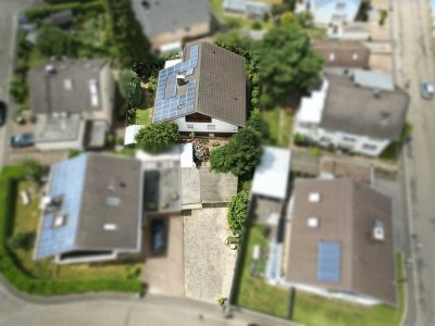 Attraktives Traumhaus mit Einliegerwohnung und hellem Dachstudio – Charmant und lichtdurchflutet
