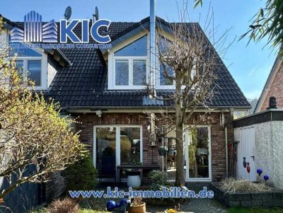 Stilvolle Doppelhaushälfte mit Sauna, Kamin & Garten in Overath-Immekeppel