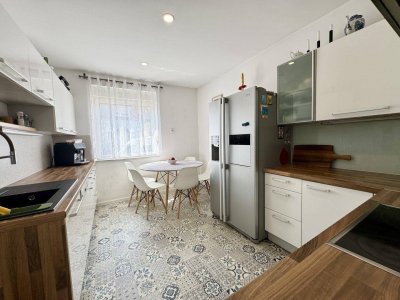Straßgang! Modernisierte Doppelhaushälfte mit 5 Zimmern, Garten &amp; Garage- Toplage!
