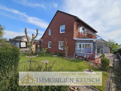 1-2 Fam.-Haus mit viel Platz über drei Etagen, Sonnenterrasse & Balkon, div. Garagen & Werkstatt