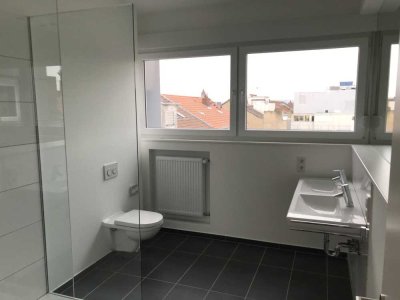 Geschmackvolle 2,5-Zimmer-DG-Wohnung mit gehobener Innenausstattung in Saarbrücken Innenstadt