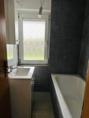 Sehr schöne 3 Zimmerwohnung in Höfingen bei Leonberg