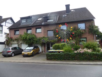 3-Zimmer-Wohnung mit Südbalkon und guter Ausstattung in Kaarst