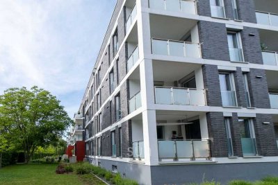 *** Familie freundlichen in Bockenheim***möblierte 4 Zi. Wohnung mit Einbauküche und 2 Bäder