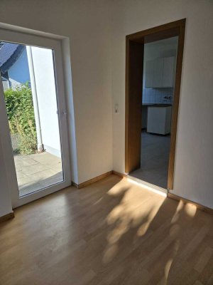 Moderne 3-Zimmer Erdgeschosswohnung mit Garten in Schloß Holte-Stukenbrock
