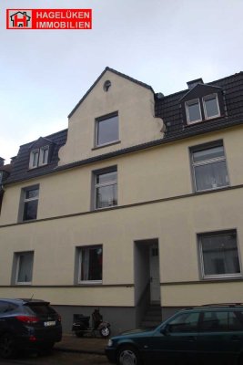 Hübsche 3,5 R.-Whg., allgem. Gart.-nutz., Waldrand-Nähe" (Grenze Rellingh./Stadtwald)!