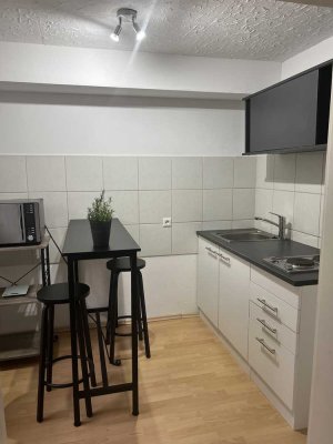 2 ZKB in Neureut teilmöbliert , Warmmiete inkl. Stromkosten!!!