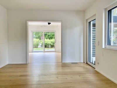 Lichtdurchflutete Neubauwohnung mit Terrasse in Großhesselohe (Pullach) – Erdgeschoss, möbliert oder