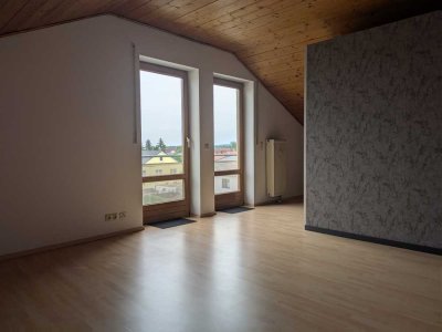 Geräumige 1-Zimmer-Wohnung zur Miete in 85107, Baar Ebenhausen