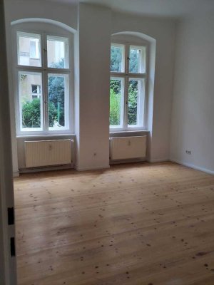 Barrierefreie 3-Zimmer Erdgeschosswohnung mit Garten in Siemensstadt