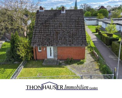 Sehr zentral und doch so grün! „Handwerkerhaus“ mit 
Keller in 22946 Trittau