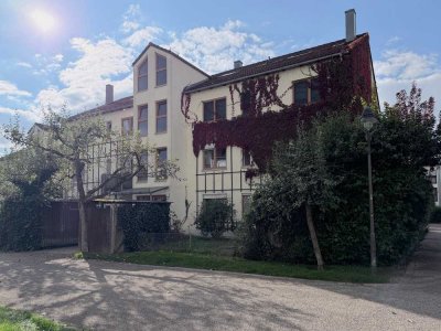 Freie ETW mit Balkon und Garten in schöner und ruhiger Lage Kirchseeons !