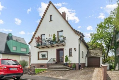 gemütliche Eigentumswohnung mit Balkon und Blick ins Grüne