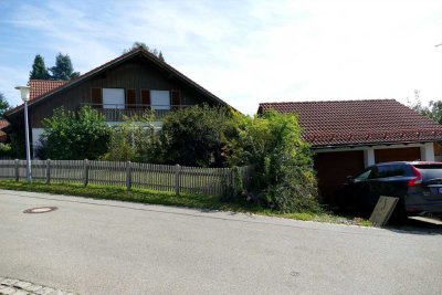Geräumige 6-Zimmer-Doppelhaushälfte mit gehobener Innenausstattung in Wiggensbach (Allgäu)