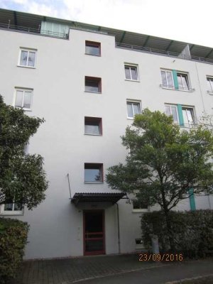 Sonnig, ruhig, gepflegt - 2 Zimmer Wohnung Nähe BER / Schönefeld - von Privat
