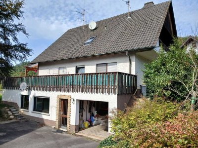 Sonniges 3-Familienhaus mit Garage in Windeck - PROVISIONSFREI!